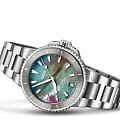 Oris Oris Aquis Date Upcycle 01 733 7792 4150-07 8 19 05P  наручные мужские часы фото под углом.